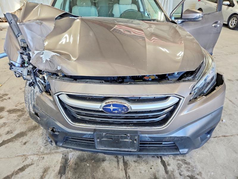 68166106 :رقم المزاد ، 4S4BTAFC0M3153128 vin ، 2021 Subaru Outback مزاد بيع