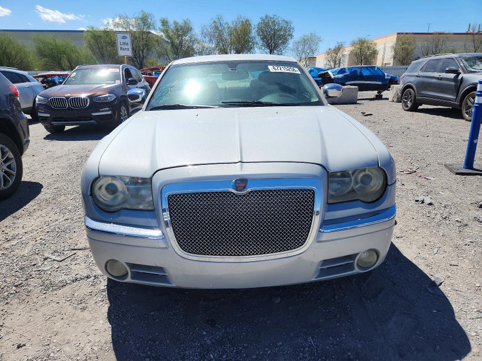 67215256 :رقم المزاد ، 2C3LA63H46H200483 vin ، 2006 Chrysler 300c مزاد بيع