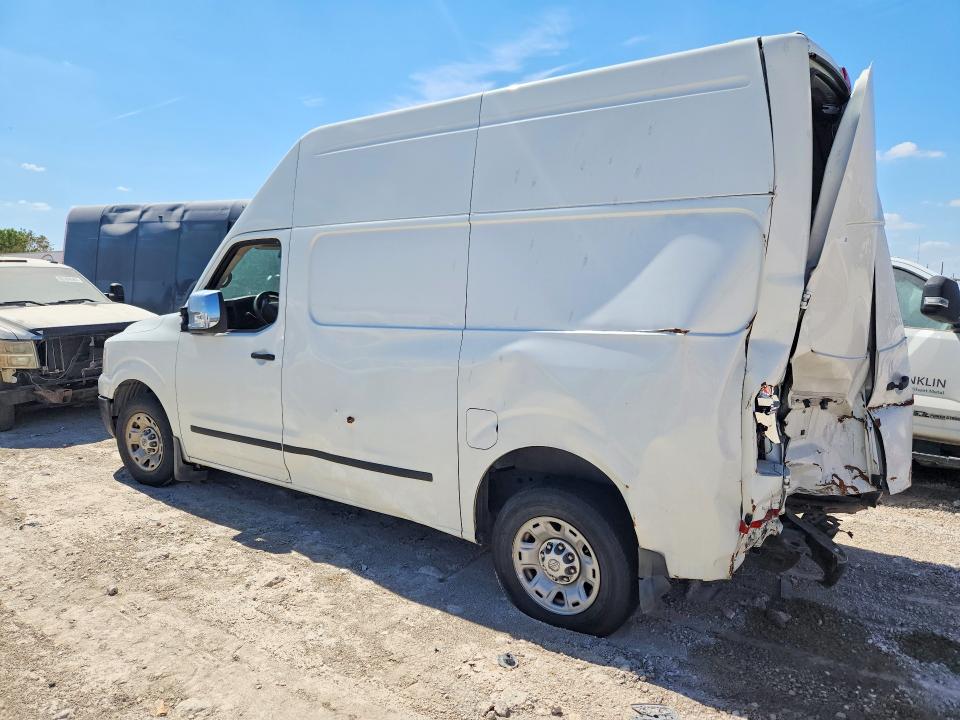 61588596 :رقم المزاد ، 1N6AF0LYXJN818602 vin ، 2018 Nissan Nv مزاد بيع