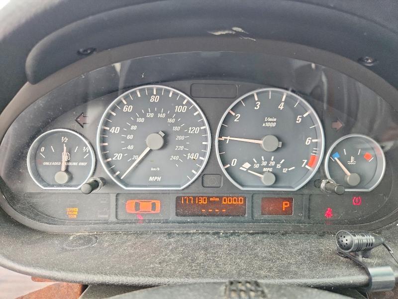2005 Bmw 330 მანქანა იყიდება აუქციონზე, vin: WBABW53495PL50208, აუქციონის ნომერი: 70366036