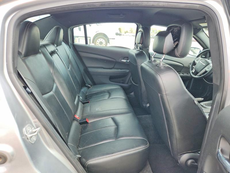 69380546 :رقم المزاد ، 1C3CCBCG9DN555583 vin ، 2013 Chrysler 200 مزاد بيع