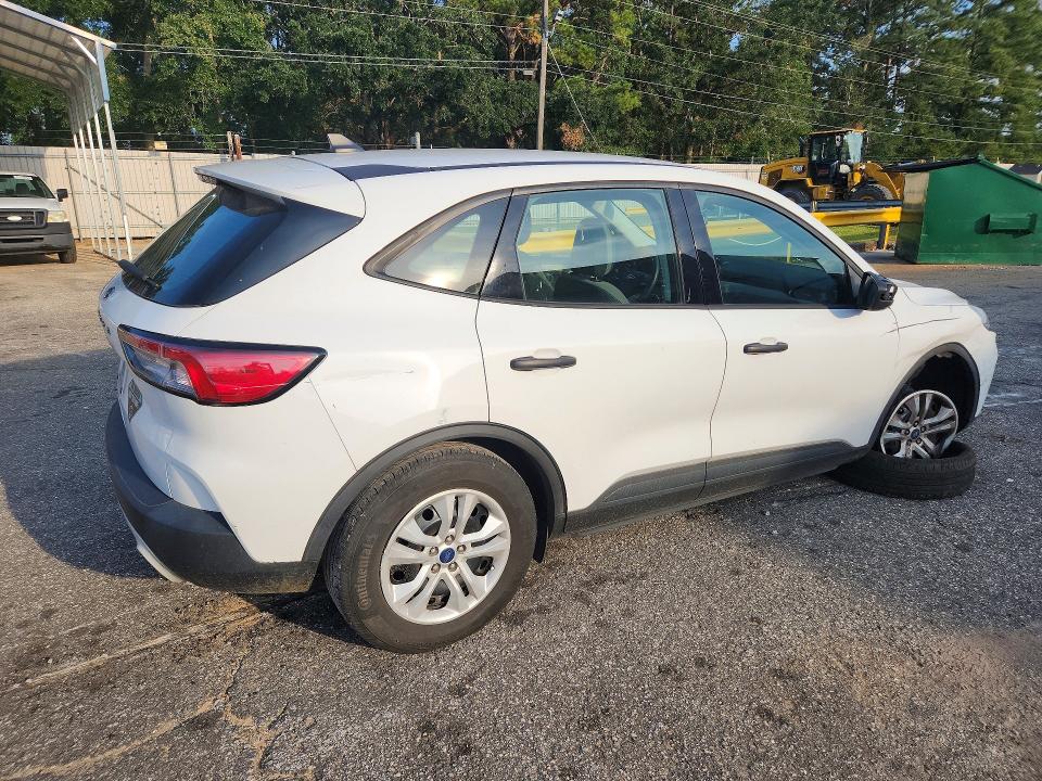 Продажа на аукционе авто 2022 Ford Escape, vin: 1FMCU0F60NUA06650, номер лота: 70307126