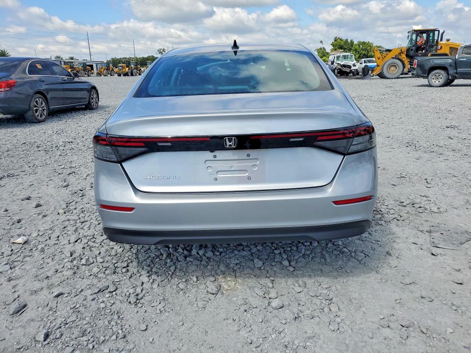 Aukcja sprzedaży 2026 Honda Accord, vin: 1HGCY1F42TA061260, numer aukcji: 70133626