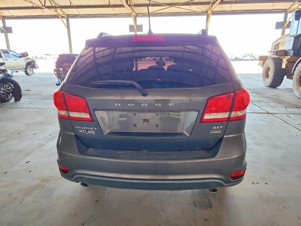 2015 Dodge Journey მანქანა იყიდება აუქციონზე, vin: 3C4PDCBG7FT604977, აუქციონის ნომერი: 67217846