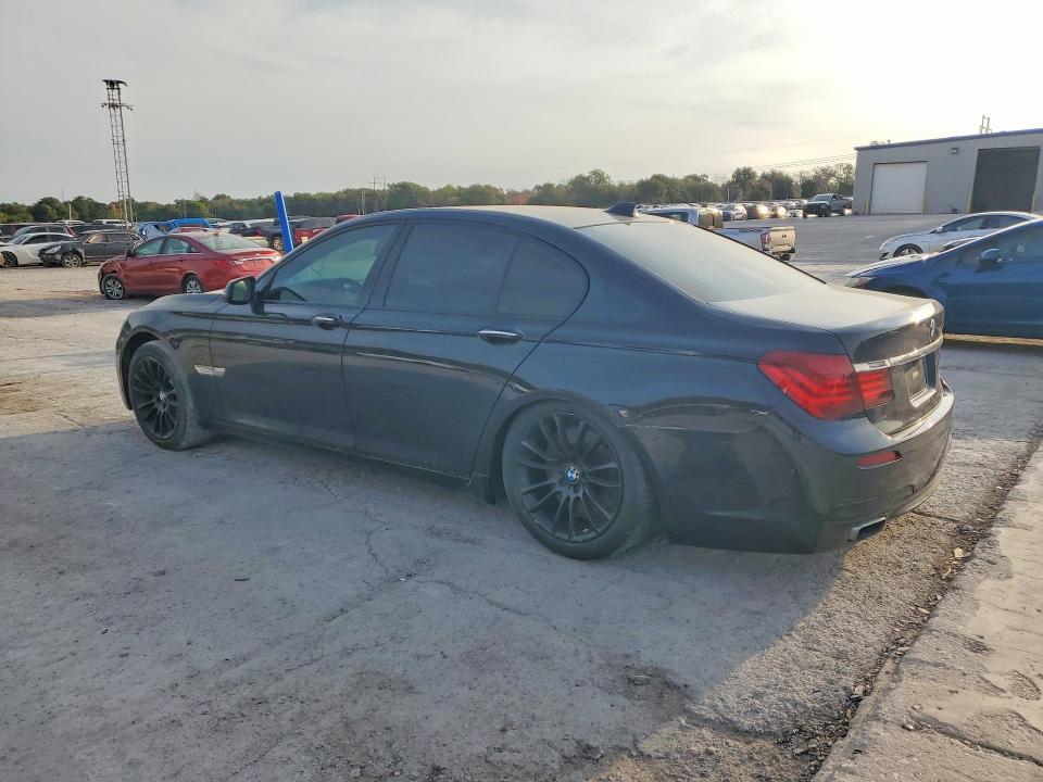 70312356 :رقم المزاد ، WBAYA8C55ED228398 vin ، 2014 Bmw 750 مزاد بيع