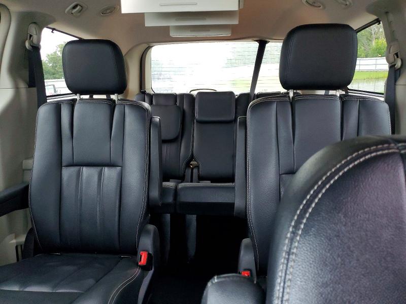 Продажа на аукционе авто 2016 Chrysler Town & Country, vin: 2C4RC1BG4GR269908, номер лота: 68756346