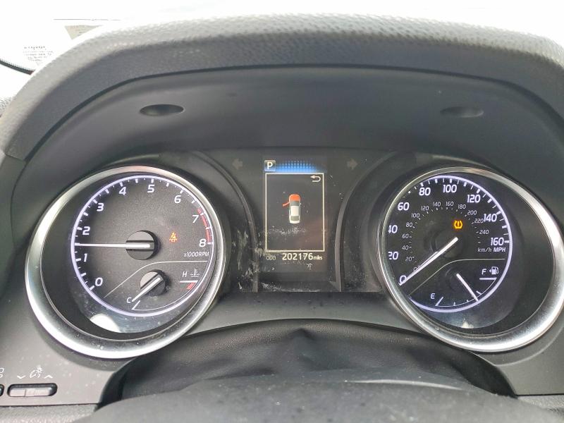 70185966 :رقم المزاد ، JTNB11HKXJ3013917 vin ، 2018 Toyota Camry مزاد بيع