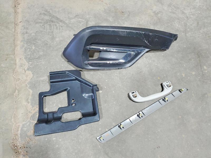 68562676 :رقم المزاد ، 4S3BWAN61N3015784 vin ، 2022 Subaru Legacy مزاد بيع