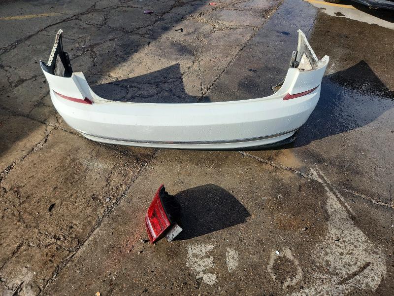 67500166 :رقم المزاد ، 1VWLA7A32KC012662 vin ، 2019 Volkswagen Passat مزاد بيع