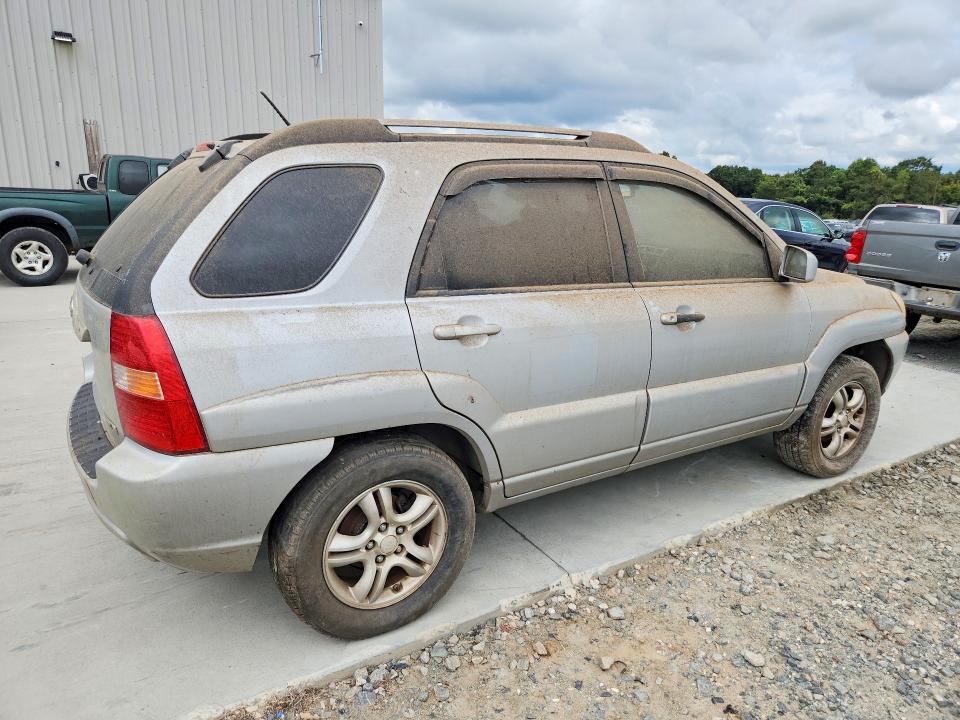 2006 Kia Sportage მანქანა იყიდება აუქციონზე, vin: KNDJF723167228303, აუქციონის ნომერი: 70252026