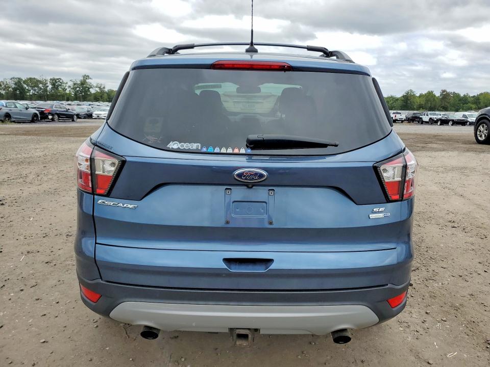 2018 Ford Escape მანქანა იყიდება აუქციონზე, vin: 1FMCU9GD7JUB53253, აუქციონის ნომერი: 70318306