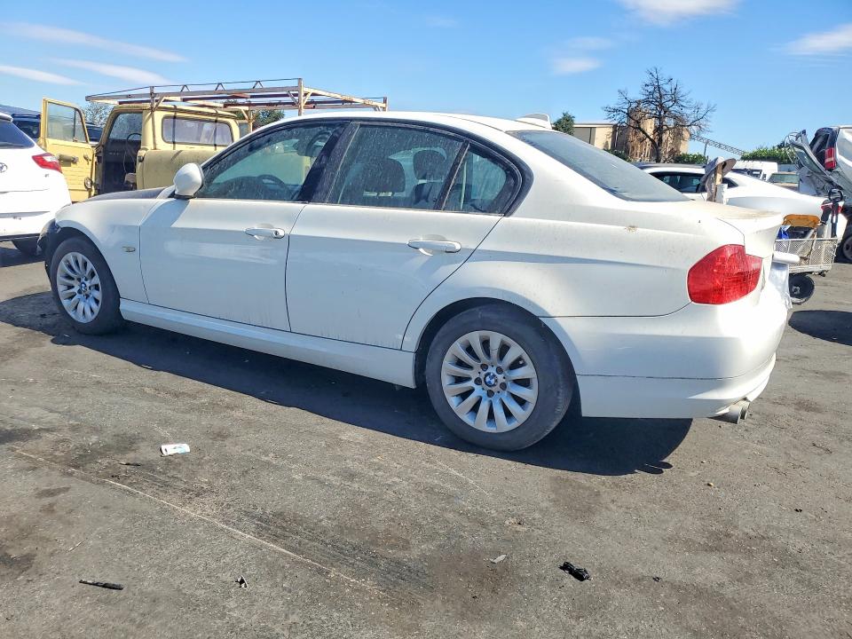 67478906 :رقم المزاد ، WBAPH57539NL80342 vin ، 2009 Bmw 328 مزاد بيع