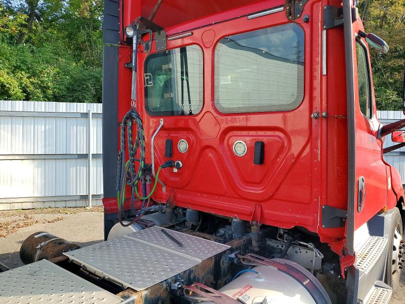 Aukcja sprzedaży 2020 Freightliner Cascadia 126, vin: 1FUJHLDR8LLLY1535, numer aukcji: 68055596