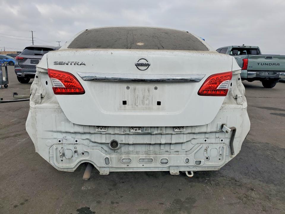 Продажа на аукционе авто 2015 Nissan Sentra, vin: 3N1AB7AP5FY285427, номер лота: 69020236