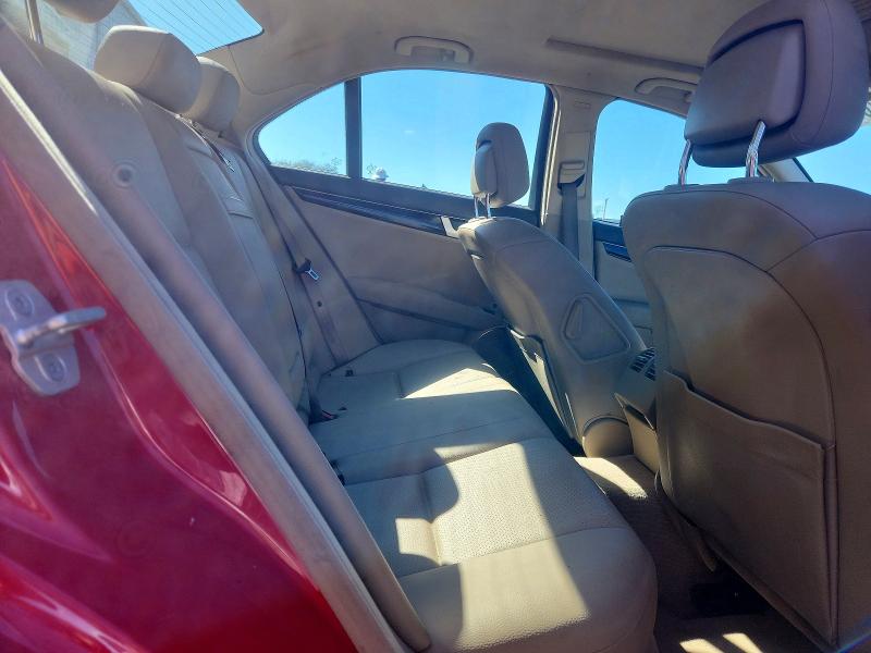 70303926 :رقم المزاد ، WDDGF4HB8EA965416 vin ، 2014 Mercedes-benz C مزاد بيع