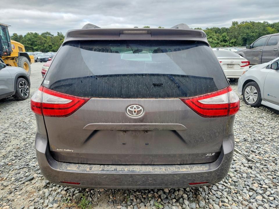 Aukcja sprzedaży 2015 Toyota Sienna, vin: 5TDYK3DC8FS605764, numer aukcji: 69958026