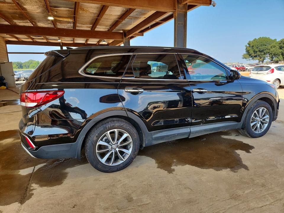 68502586 :رقم المزاد ، KM8SM4HF5HU186650 vin ، 2017 Hyundai Santa Fe مزاد بيع