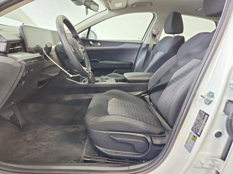 2026 Kia K5 მანქანა იყიდება აუქციონზე, vin: KNAG24J70T5490553, აუქციონის ნომერი: 70820536