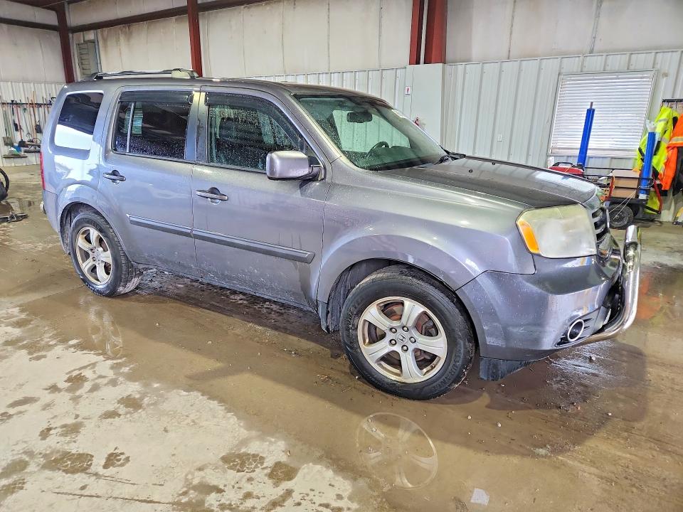 66698406 :رقم المزاد ، 5FNYF4H51FB007106 vin ، 2015 Honda Pilot مزاد بيع