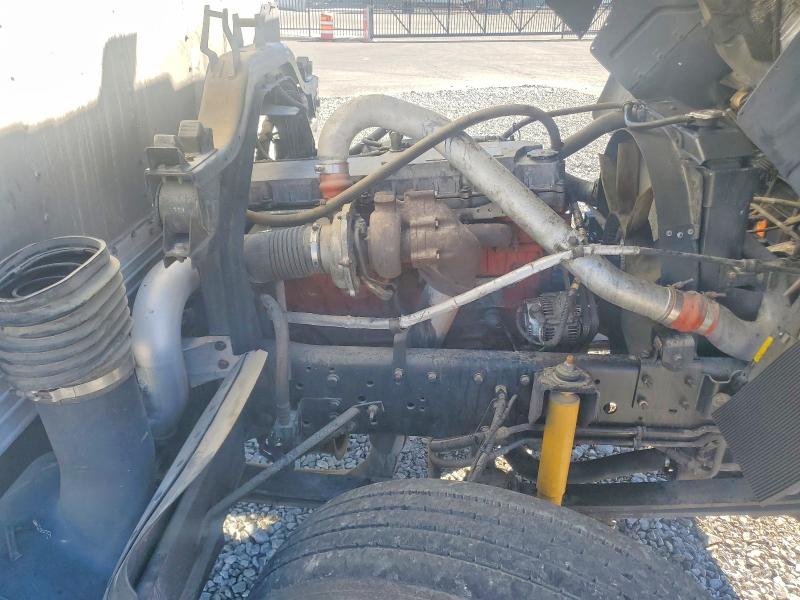 2000 Isuzu F7 მანქანა იყიდება აუქციონზე, vin: 4GTJ7C132YJ700620, აუქციონის ნომერი: 67888146