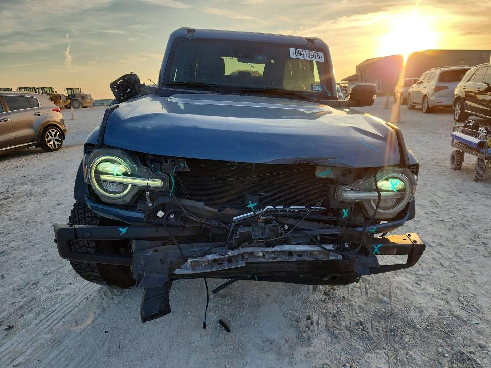 69416976 :رقم المزاد ، 1FMEE5DP2PLB32998 vin ، 2023 Ford Bronco مزاد بيع