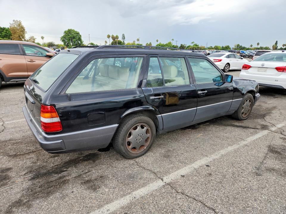 Продажа на аукционе авто 1995 Mercedes-benz E, vin: WDBEA92E9SF308119, номер лота: 67019206
