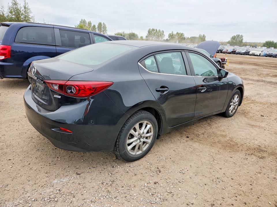 Продажа на аукционе авто 2018 Mazda 3, vin: 3MZBN1V70JM236245, номер лота: 70439356