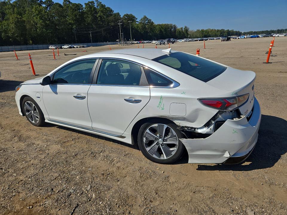 2019 Hyundai Sonata Plug-in Hybrid მანქანა იყიდება აუქციონზე, vin: KMHE54L22KA093723, აუქციონის ნომერი: 70425336