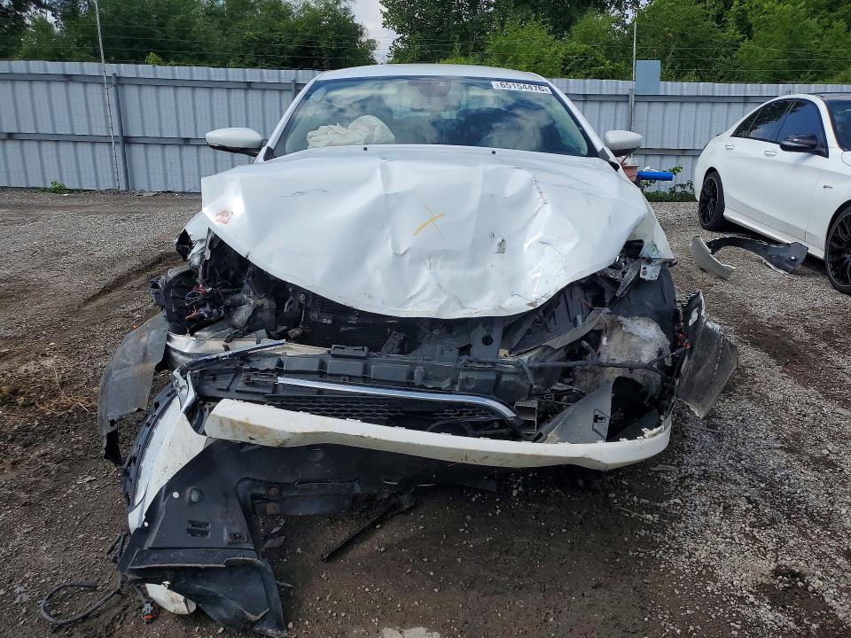 Продаж на аукціоні авто 2015 Chrysler 200, vin: 1C3CCCEG8FN507045, номер лоту: 65154476