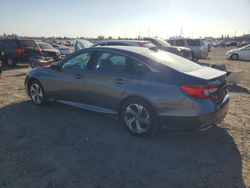 Aukcja sprzedaży 2018 Honda Accord, vin: 1HGCV1F48JA092907, numer aukcji: 70026376