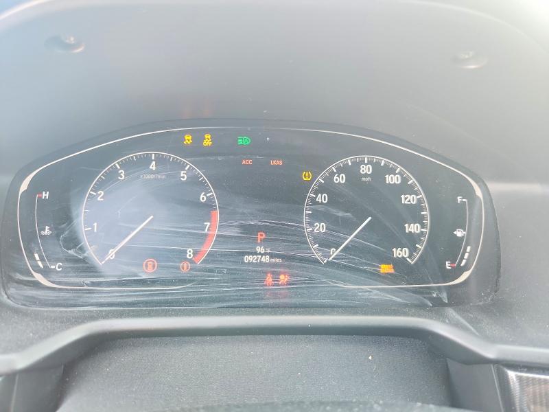 67320666 :رقم المزاد ، 1HGCV1F38JA153762 vin ، 2018 Honda Accord مزاد بيع
