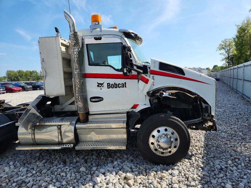 Продаж на аукціоні авто 2020 Kenworth Construction, vin: 1XKZDP9X5LJ390987, номер лоту: 69258926