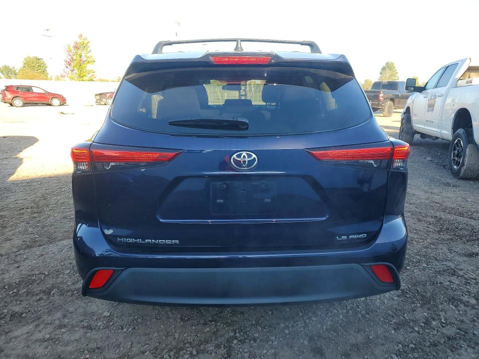 70712096 :رقم المزاد ، 5TDBZRBH6NS562107 vin ، 2022 Toyota Highlander مزاد بيع