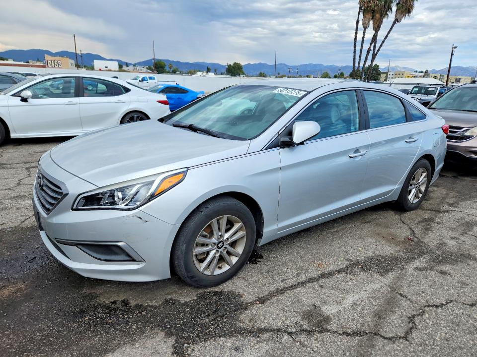 2017 Hyundai Sonata მანქანა იყიდება აუქციონზე, vin: 5NPE24AF3HH498476, აუქციონის ნომერი: 68212276