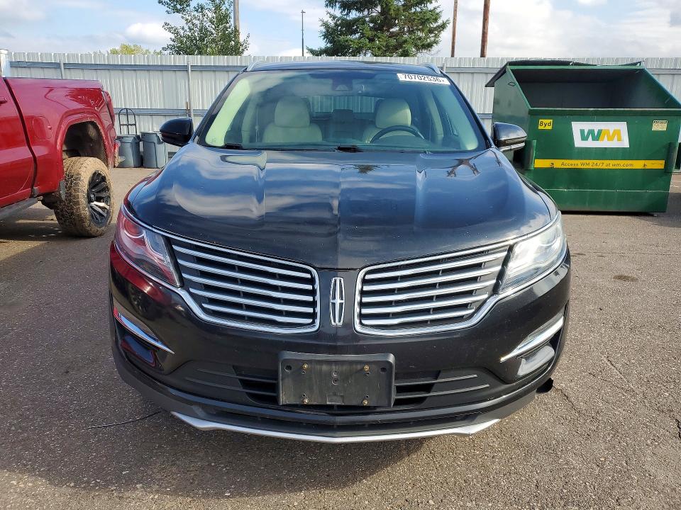 70702536 :رقم المزاد ، 5LMTJ2AH5FUJ23183 vin ، 2015 Lincoln Mkc مزاد بيع