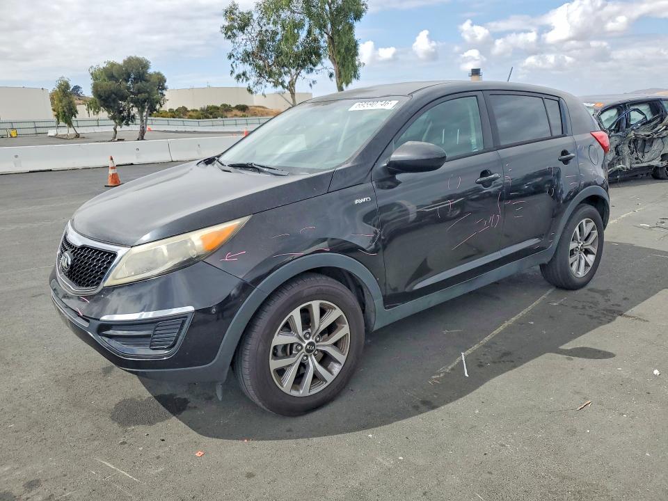 69590746 :رقم المزاد ، KNDPBCACXG7826813 vin ، 2016 Kia Sportage مزاد بيع