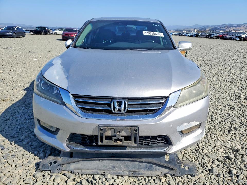 Auction sale of the 2014 Honda Accord, vin: 1HGCR2F81EA021986, lot number: 69610566