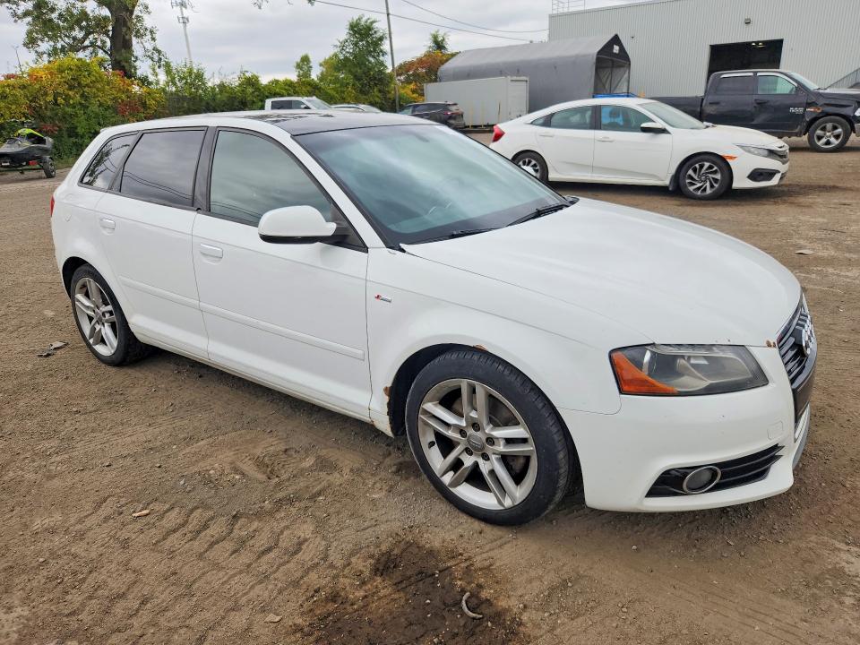 Продаж на аукціоні авто 2012 Audi A3, vin: WAUMFCFM9CA097481, номер лоту: 70233296