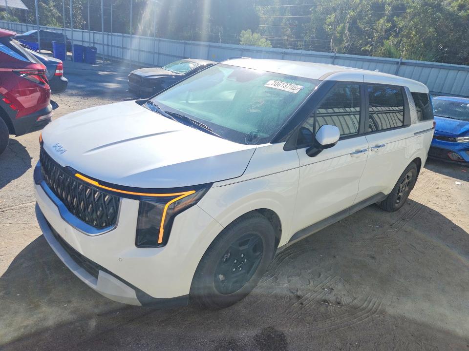 70613706 :رقم المزاد ، KNDNB5K39T6632100 vin ، 2026 Kia Carnival مزاد بيع