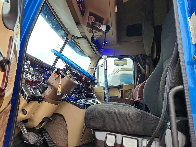 Продаж на аукціоні авто 2016 Freightliner Conventional, vin: 3ALXFB008GDGX6150, номер лоту: 69964476