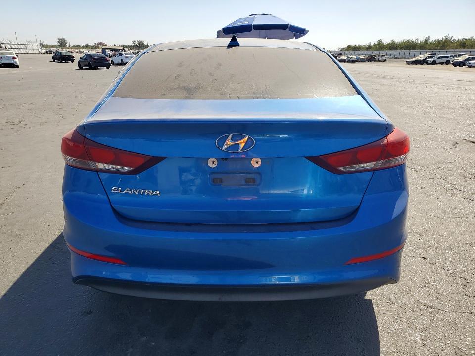 Продажа на аукционе авто 2018 Hyundai Elantra, vin: 5NPD84LF0JH297972, номер лота: 69728416