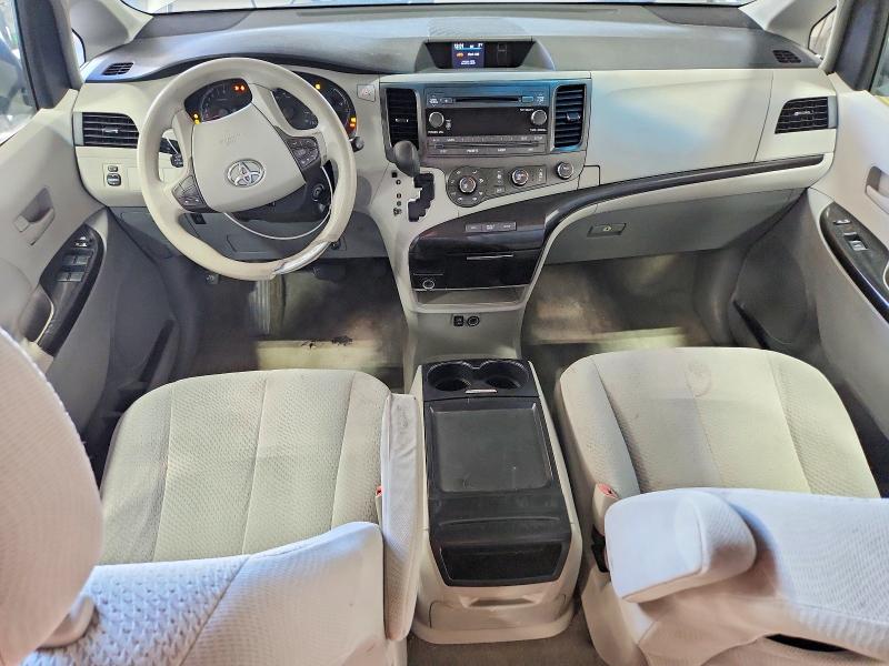 Продаж на аукціоні авто 2011 Toyota Sienna, vin: 5TDKK3DC6BS124105, номер лоту: 69123686