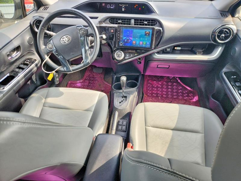 Продажа на аукционе авто 2015 Toyota Prius C, vin: JTDKDTB3XF1090055, номер лота: 68974316