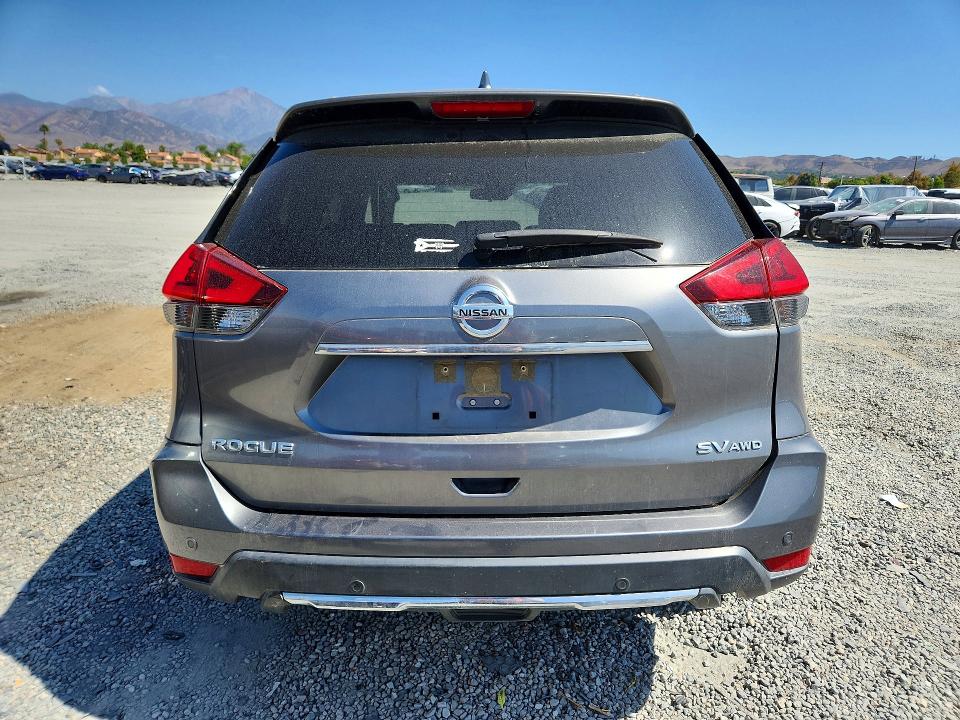 2020 Nissan Rogue მანქანა იყიდება აუქციონზე, vin: JN8AT2MV4LW139972, აუქციონის ნომერი: 70183936