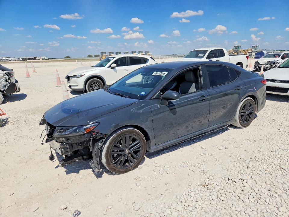 Продажа на аукционе авто 2025 Toyota Camry, vin: 4T1DAACK9SU568854, номер лота: 69892596