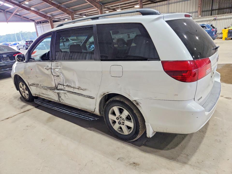 2005 Toyota Sienna მანქანა იყიდება აუქციონზე, vin: 5TDZA22C95S262384, აუქციონის ნომერი: 67429236