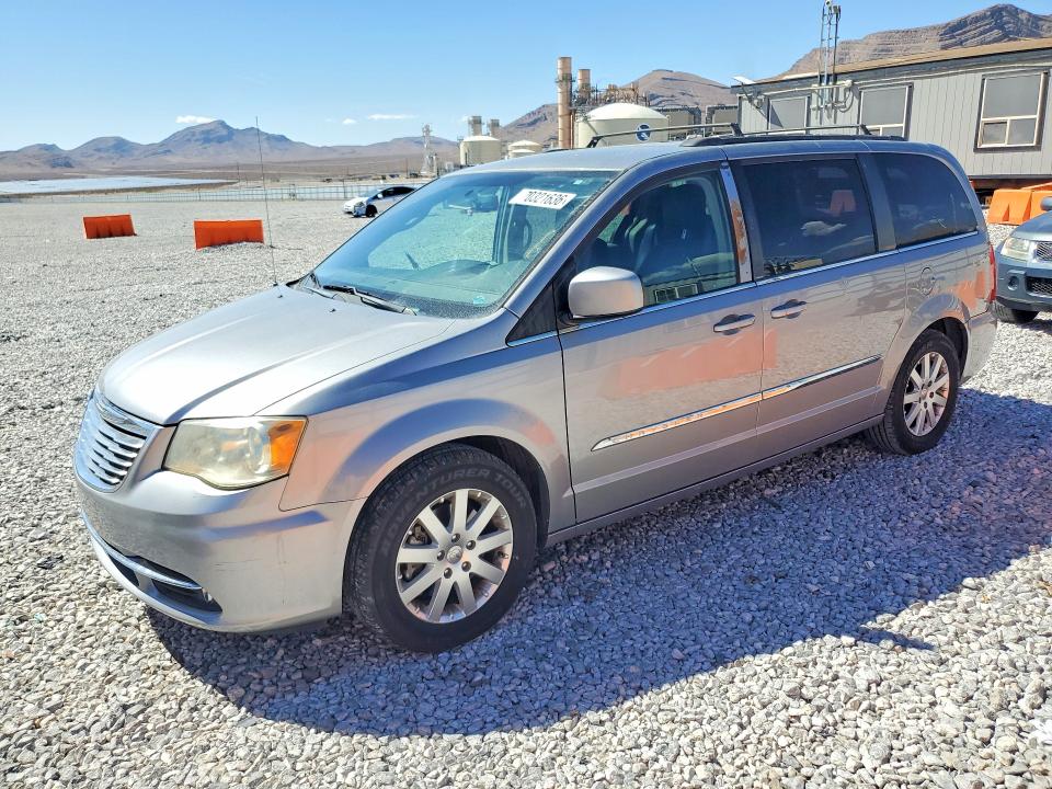 70321636 :رقم المزاد ، 2C4RC1BGXDR744120 vin ، 2013 Chrysler Town & Country مزاد بيع