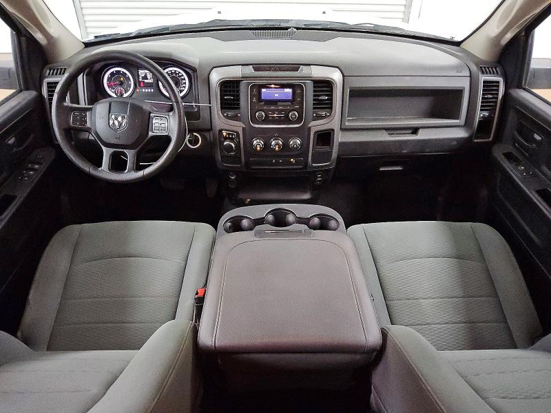 67490326 :رقم المزاد ، 1C6RR6FG6LS158394 vin ، 2020 Ram 1500 Classic مزاد بيع