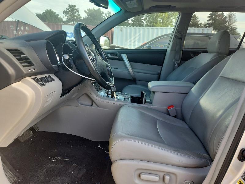 67407096 :رقم المزاد ، 5TDBK3EHXBS048804 vin ، 2011 Toyota Highlander مزاد بيع
