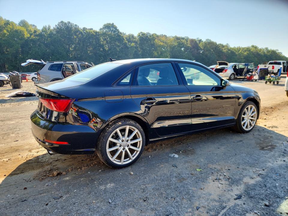Продаж на аукціоні авто 2015 Audi A3, vin: WAUBFGFF9F1115417, номер лоту: 67006476